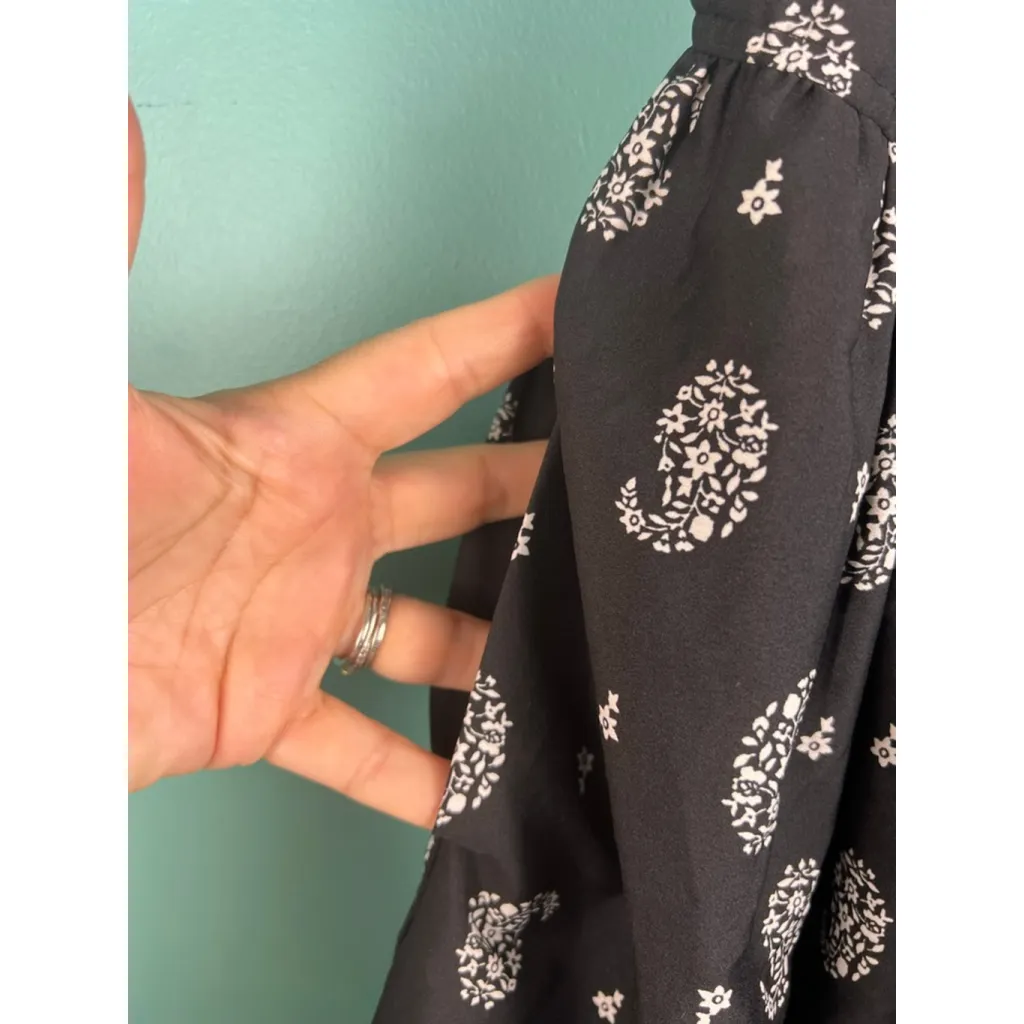 Women's Band of Gypsies Black White Paisley Mini Dress Size M - Image 5