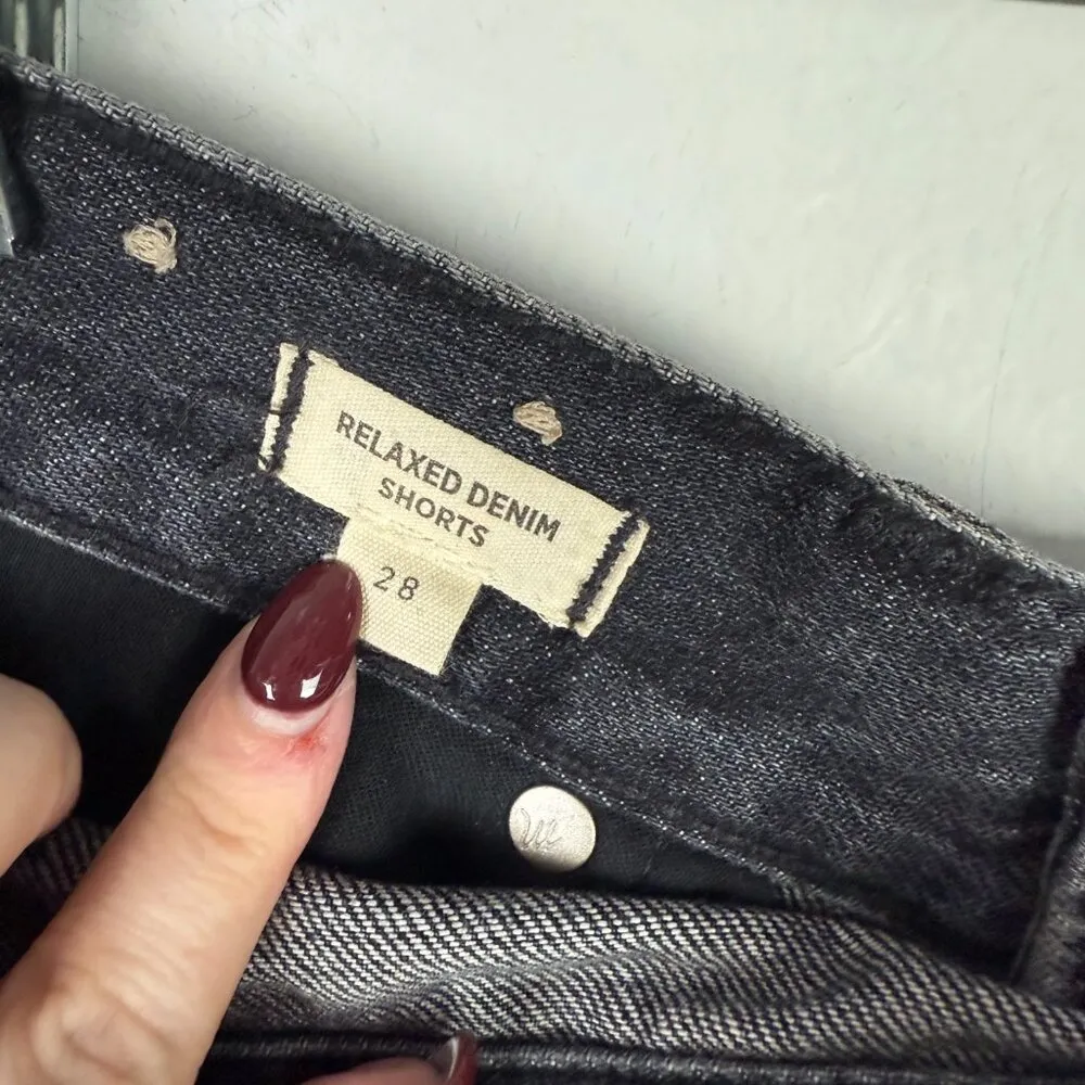 Relaxed Denim Shorts in Calverley Wash Cutoff Jean Size 28 EUC - Image 13