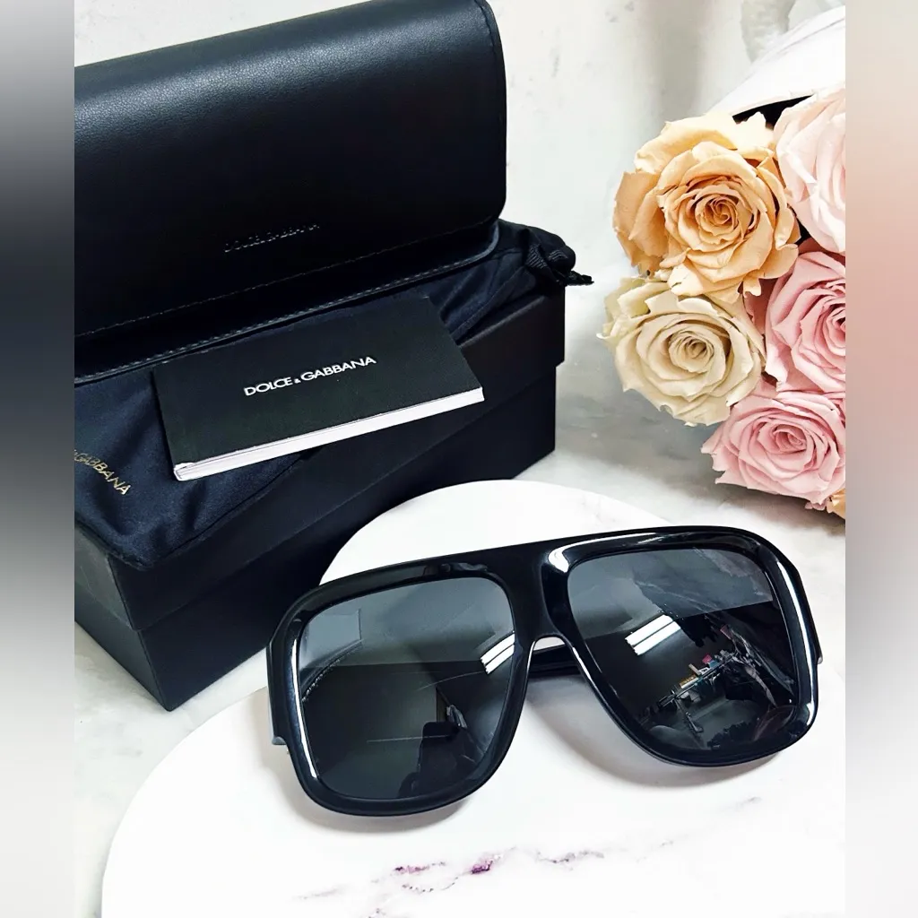 Authentic Dolce & Gabbana Black & Gold DG Mask Unisex Sunglasses - Image 6