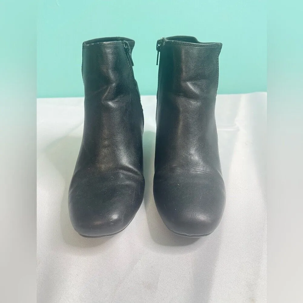 Black leather booties size‎ 6 - Image 2