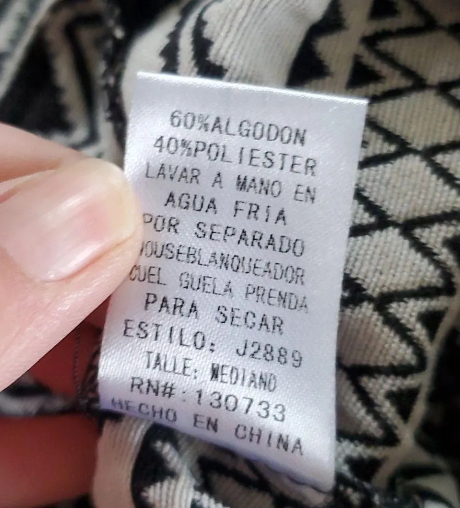 umgee tribal aztec shorts size medium - Image 6