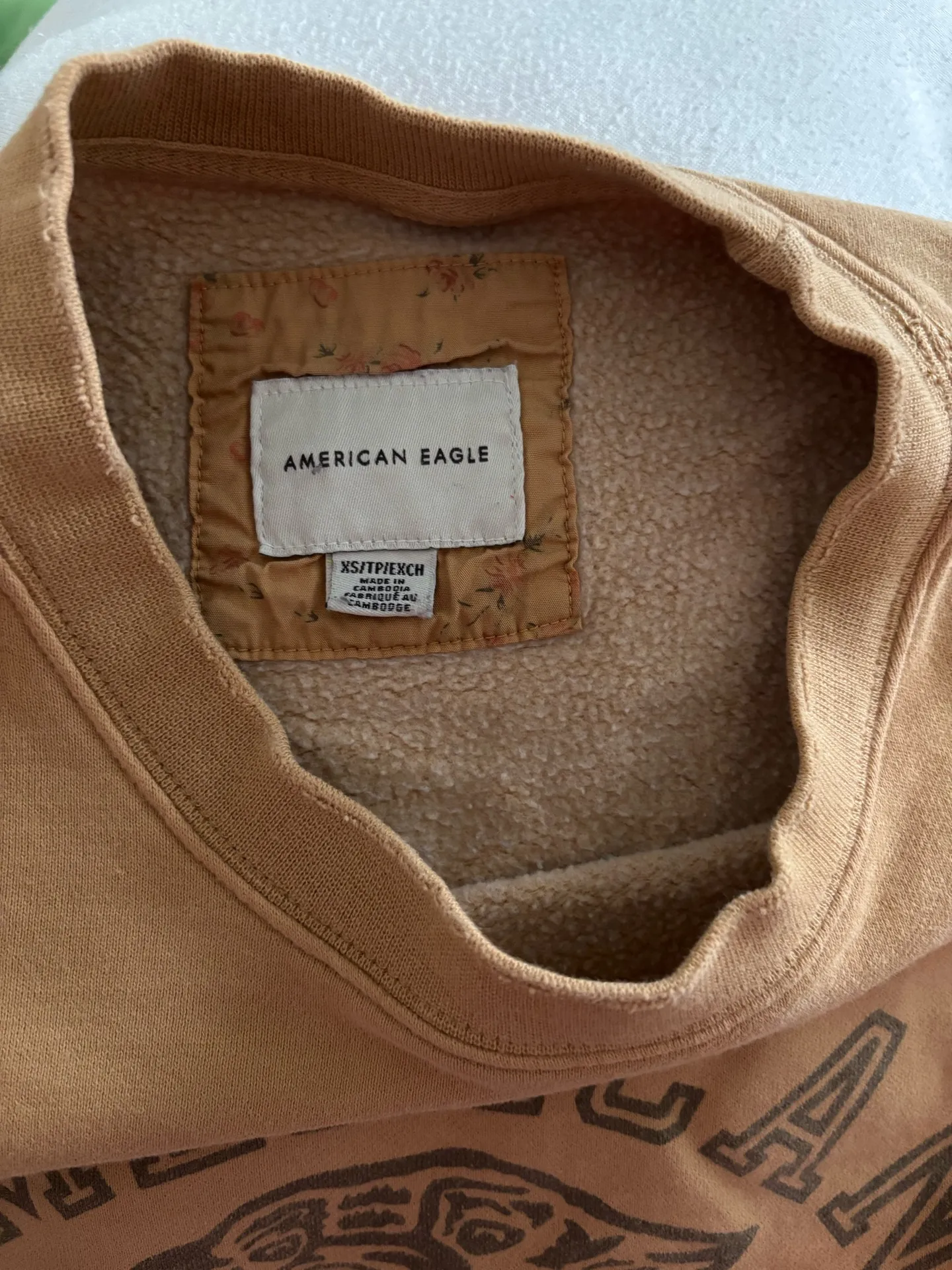 American Eagle Oversized Crewneck - Image 5