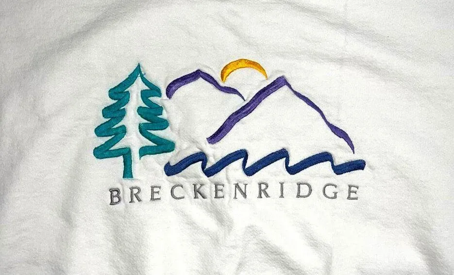 Vintage Unisex Breckenridge Colorado Sweatshirt Pullover Embroidered White Med - Image 2