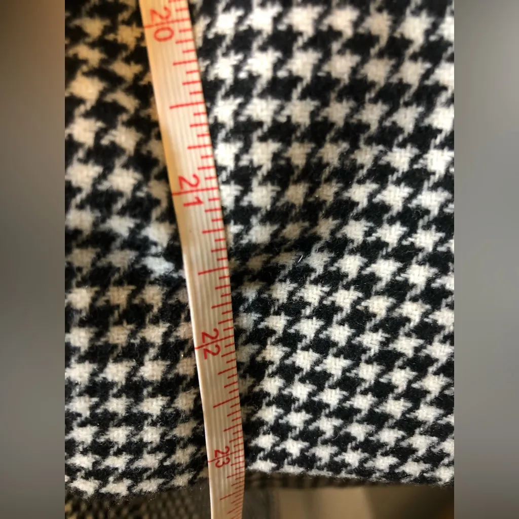 Uniqlo *NWT* classic Houndstooth Blazer - Image 8