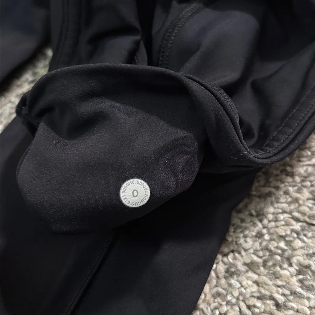 Lululemon Fast and Free Crop II 19" *Non-Reflective size 0 - Image 3