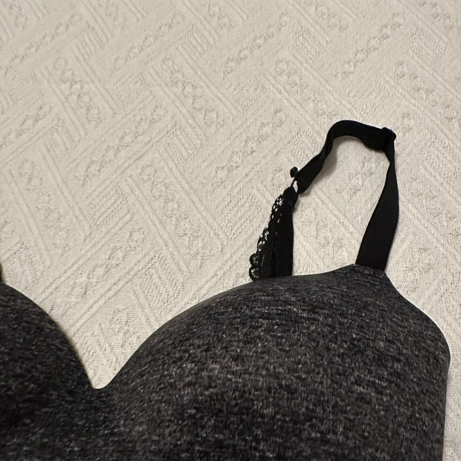 Soma Grey Lined Embliss Luxe Wireless Lace J Hook Bra 34DD - Image 4