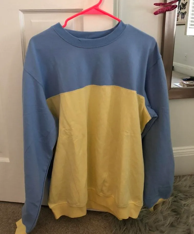 scandia woods sweatshirt  - Image 2