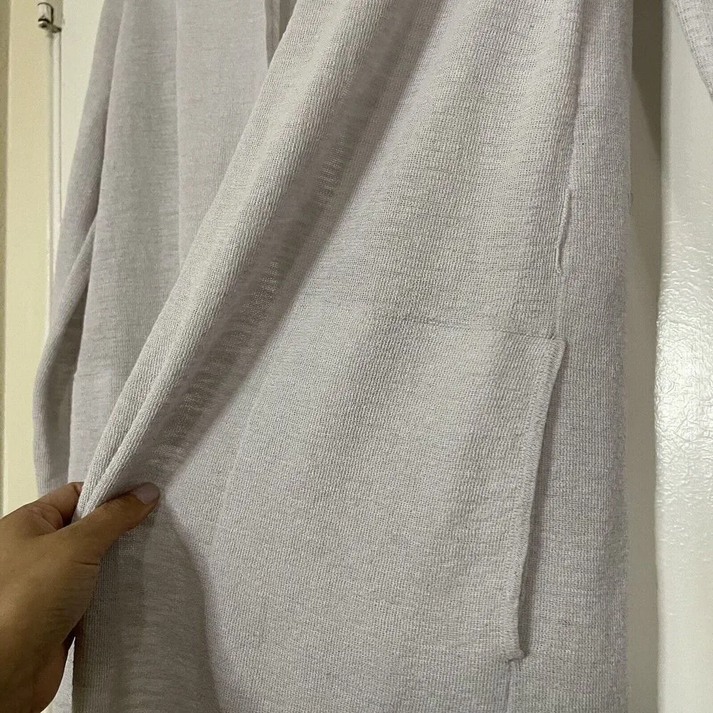 Aritzia babaton gray long sleeve knit light weight duster cardigan size small - Image 4