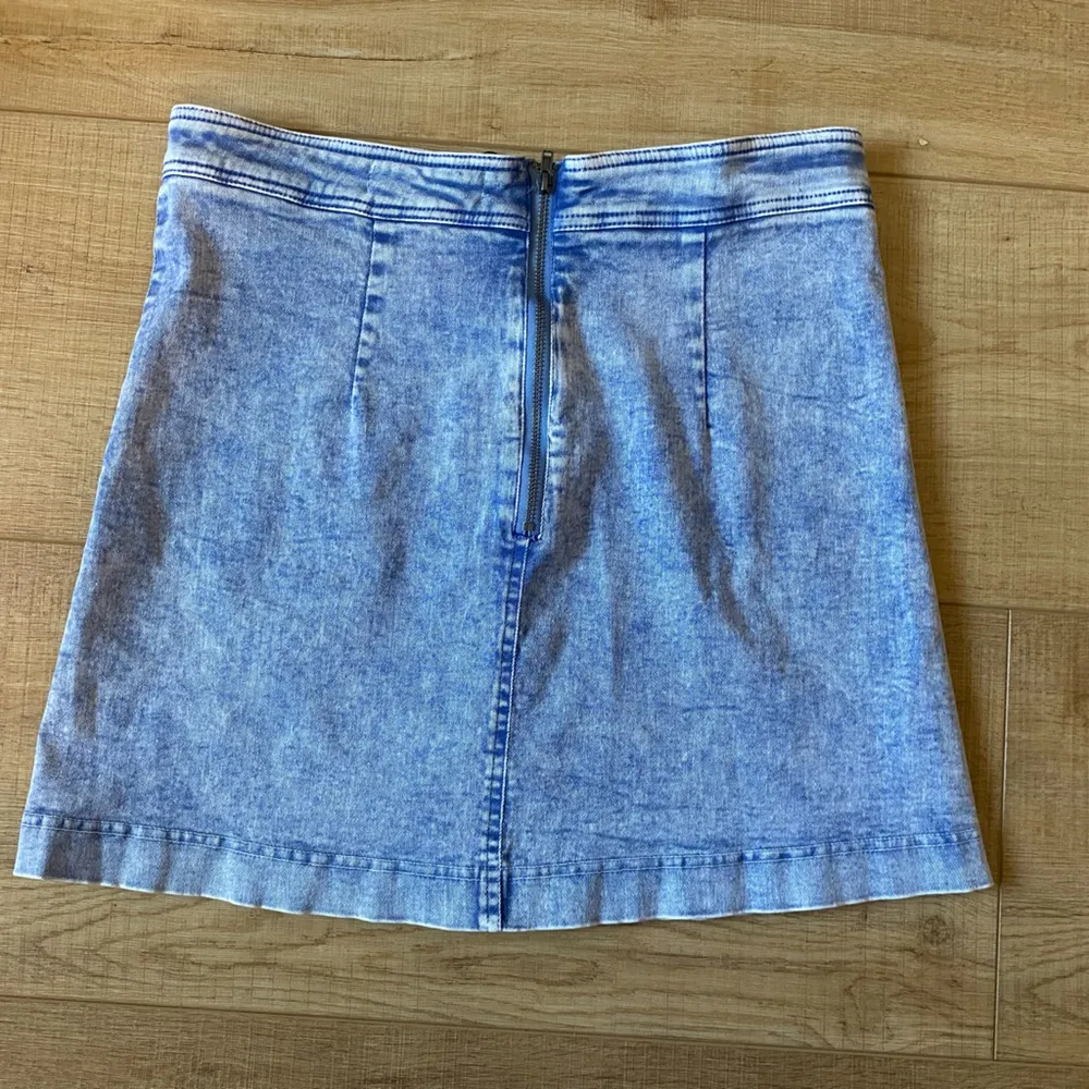 NWT Mustard Seed size large blue purple mini skirt snap up
Spring boho - Image 4