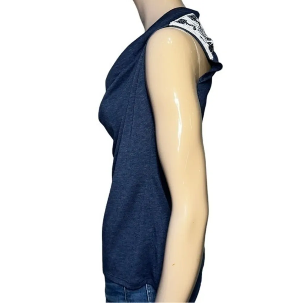 De Rigueur Provisions Women’s Size M Heathered Blue Cowl Neck Beaded T - Image 4