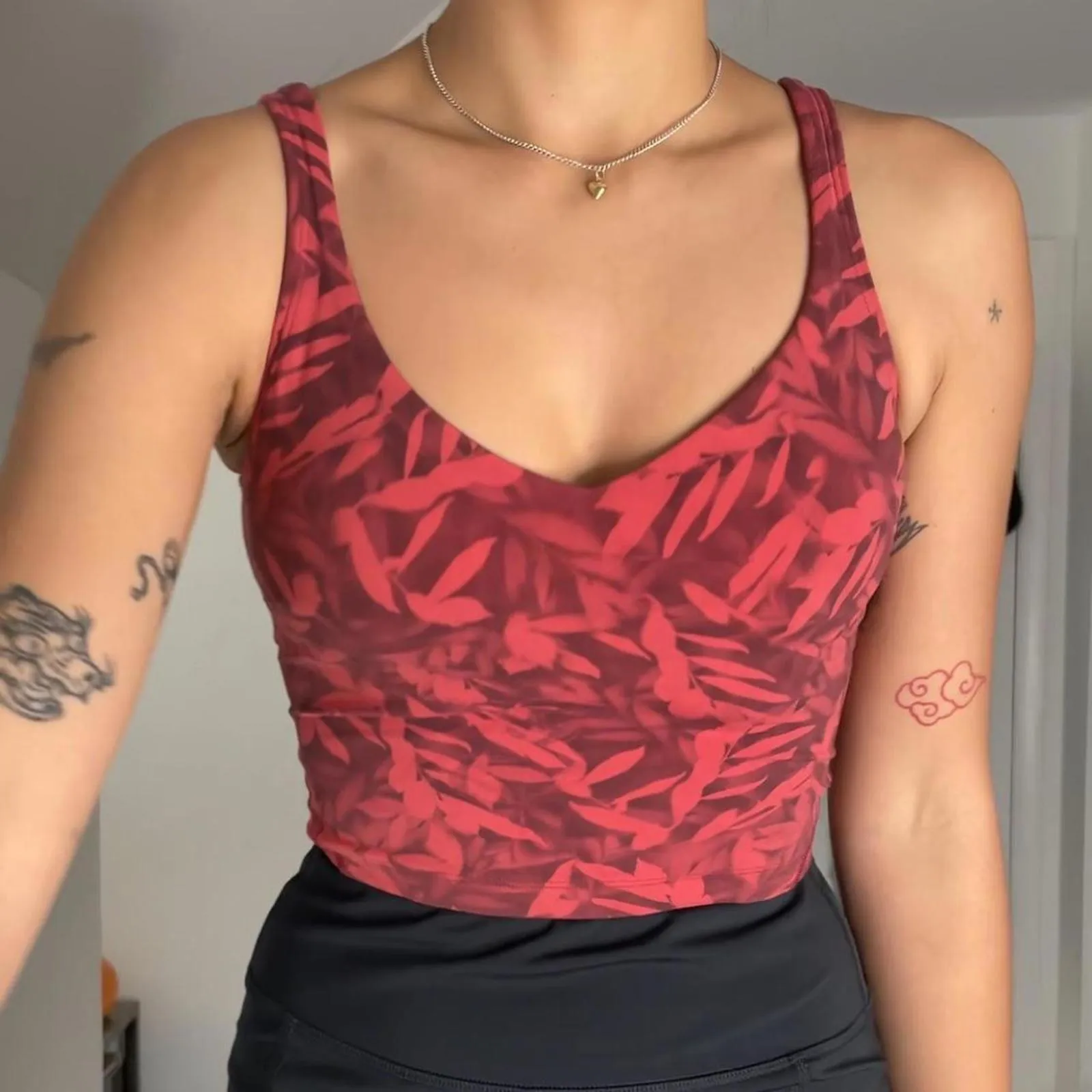 Red and pink Lululemon tank top in a size 2 - Image 3