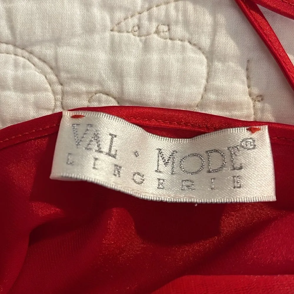 Vintage Val Mode Lingerie Red Slip Short One Size Slit 80s 90s Medium - Image 4