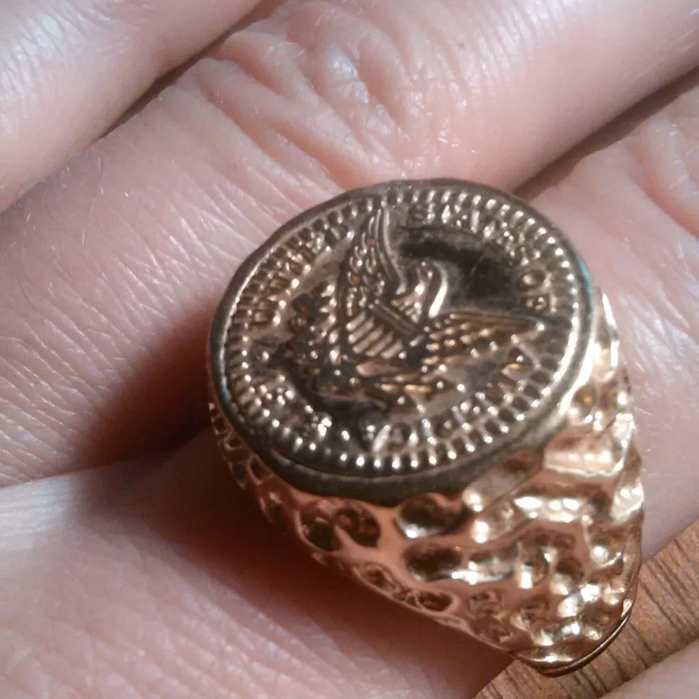 Patriotic Eagle Gold Plated Coin Ring (Size 10) - Image 2