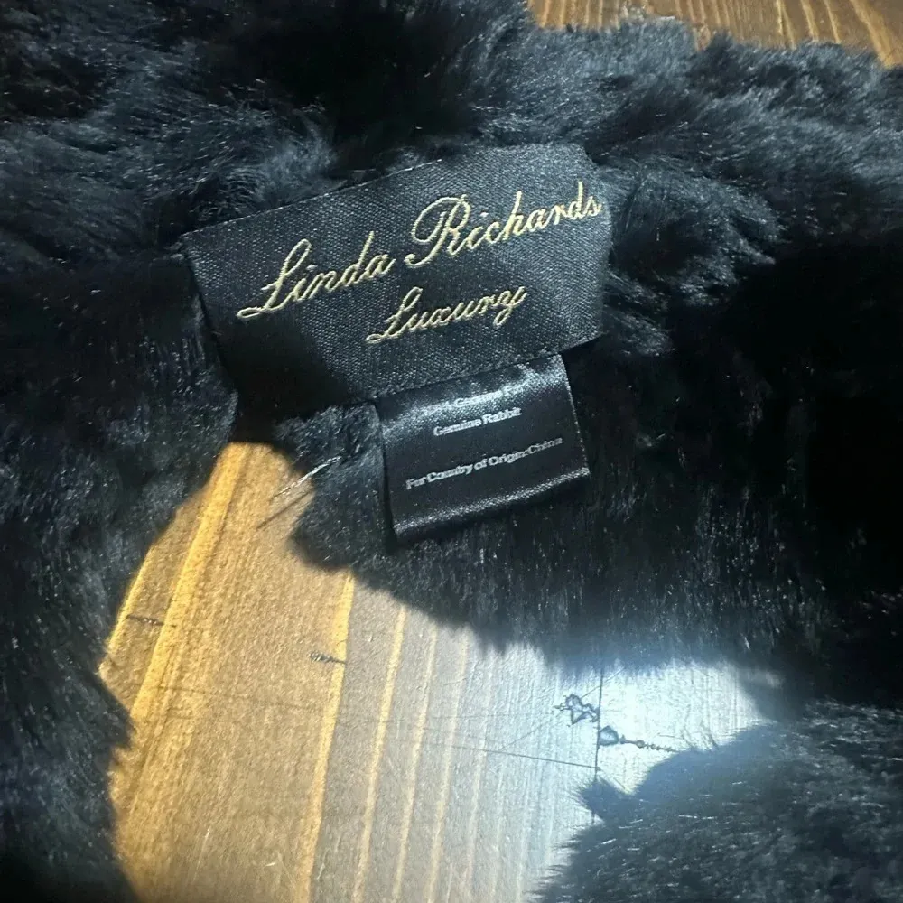 LINDA RICHARDS LUXURY PULL THRU REX RUFFLE SCARF RABBIT FUR Black - Image 3