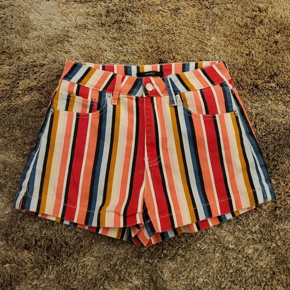 🔥SALE🔥Forever 21 Red Multicolor Striped High Rise Shorts M - Image 7