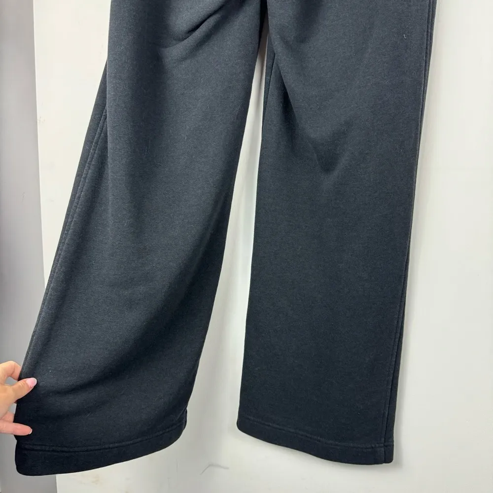 Nike  Black Straight Leg Loose Sweatpants Sz Medium - Image 11