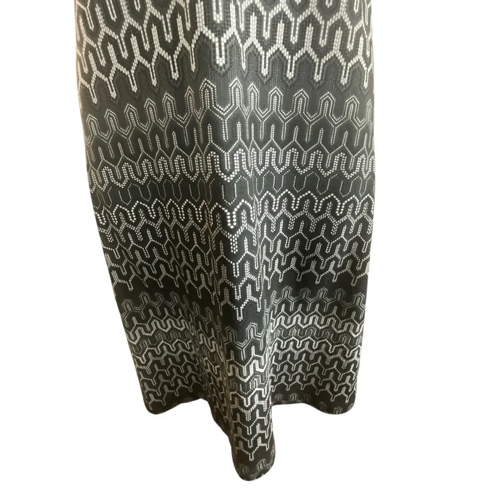 Prana Shauna Black and Grey Sporty Casual Dress - Image 13