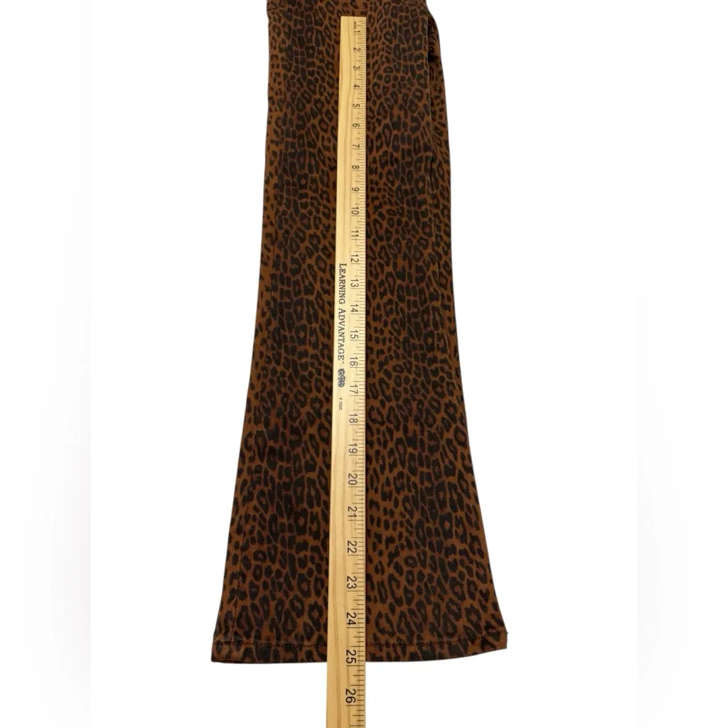 Frame Jetset Crop Mini Boot Leopard Print Pants - Image 7