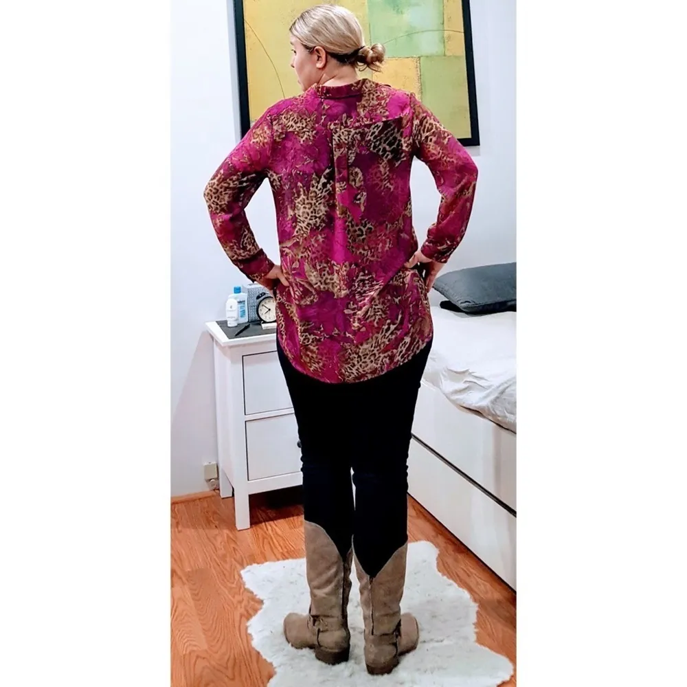 💕CHICO'S💕 Animal Print Button Down Blouse - Image 3