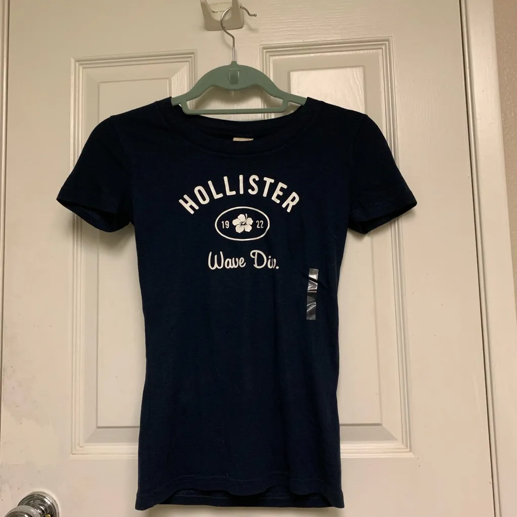 Hollister shirt bundle - Image 5