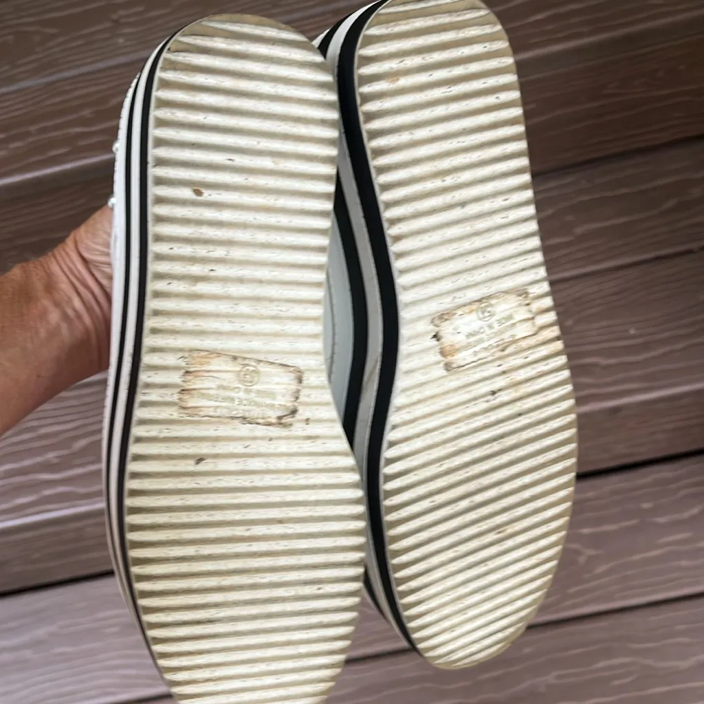 Weeboo White Platform Sneakers Silver Studded Bejeweled Size 5.5 - Image 9