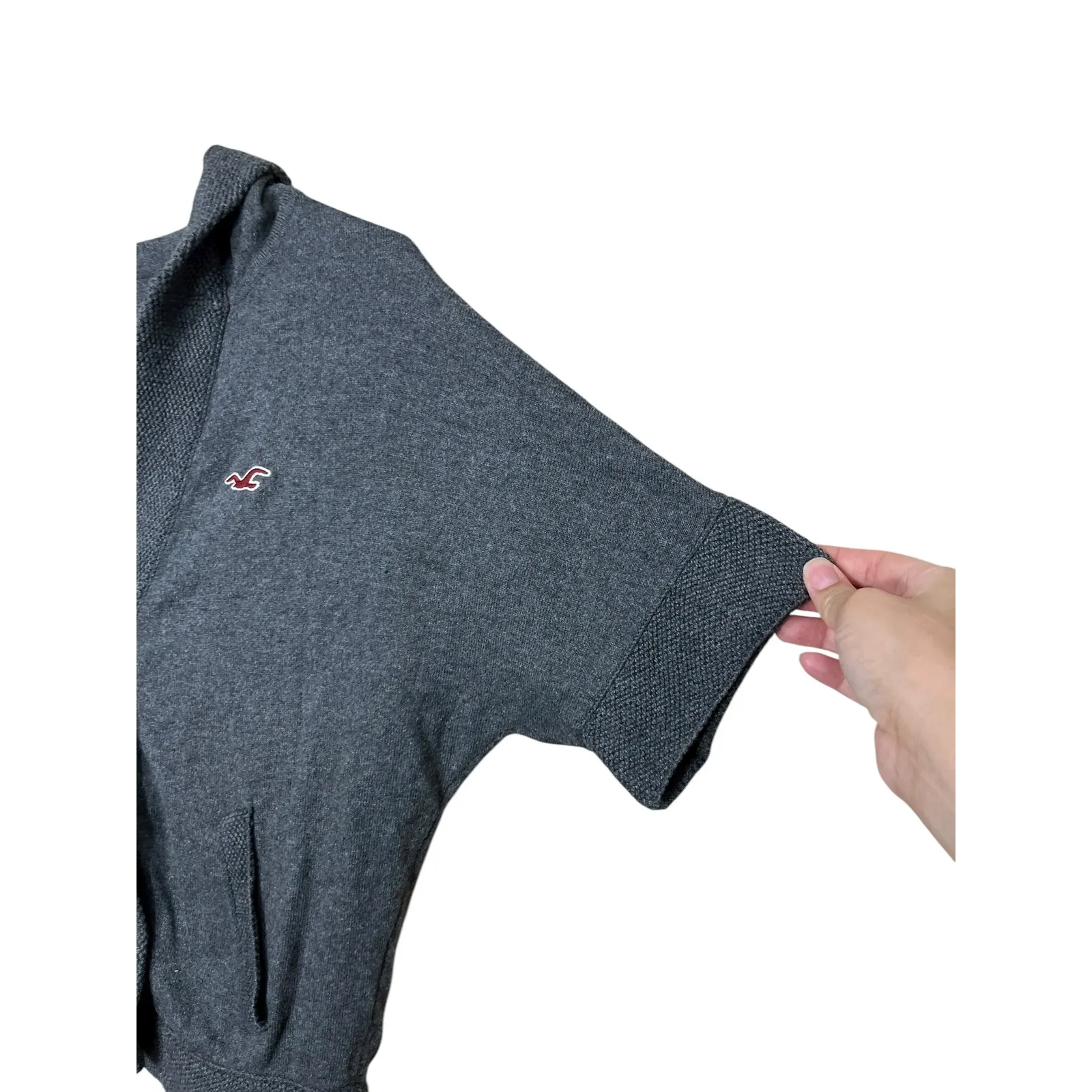 Hollister Y2K Gray Short Sleeve Hooded Cardigan Sweater Womens Small‎ - Image 3