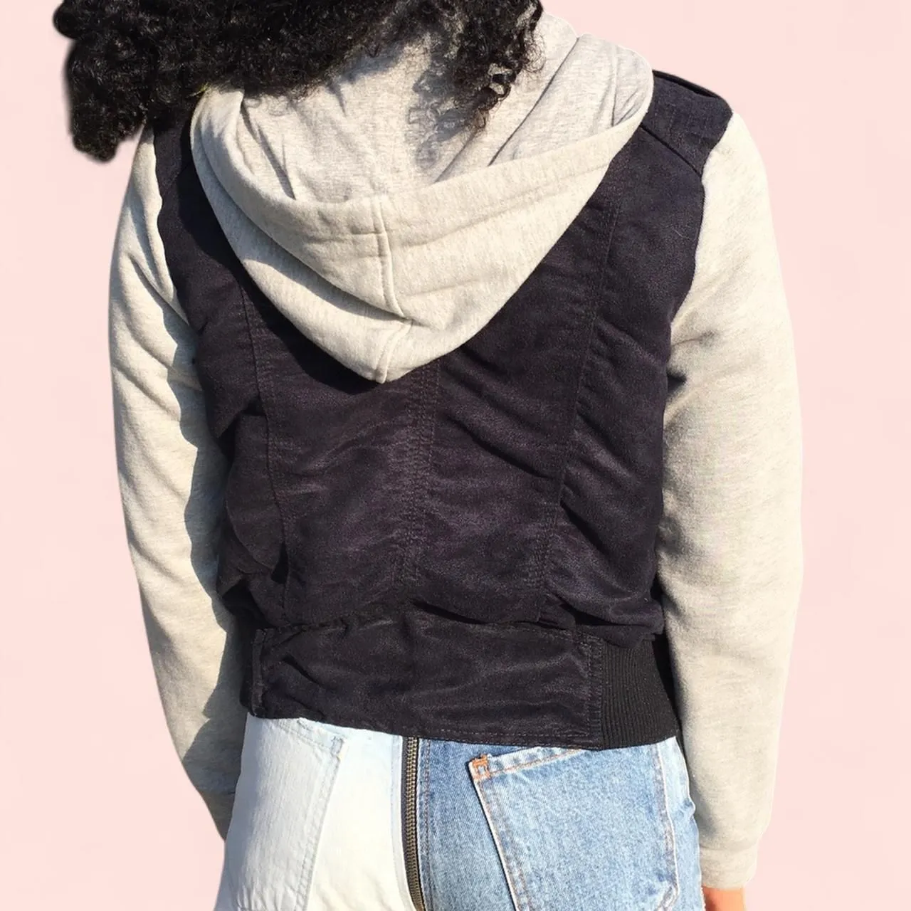 Forever 21 Black and Gray Hooded Jacket - Image 3