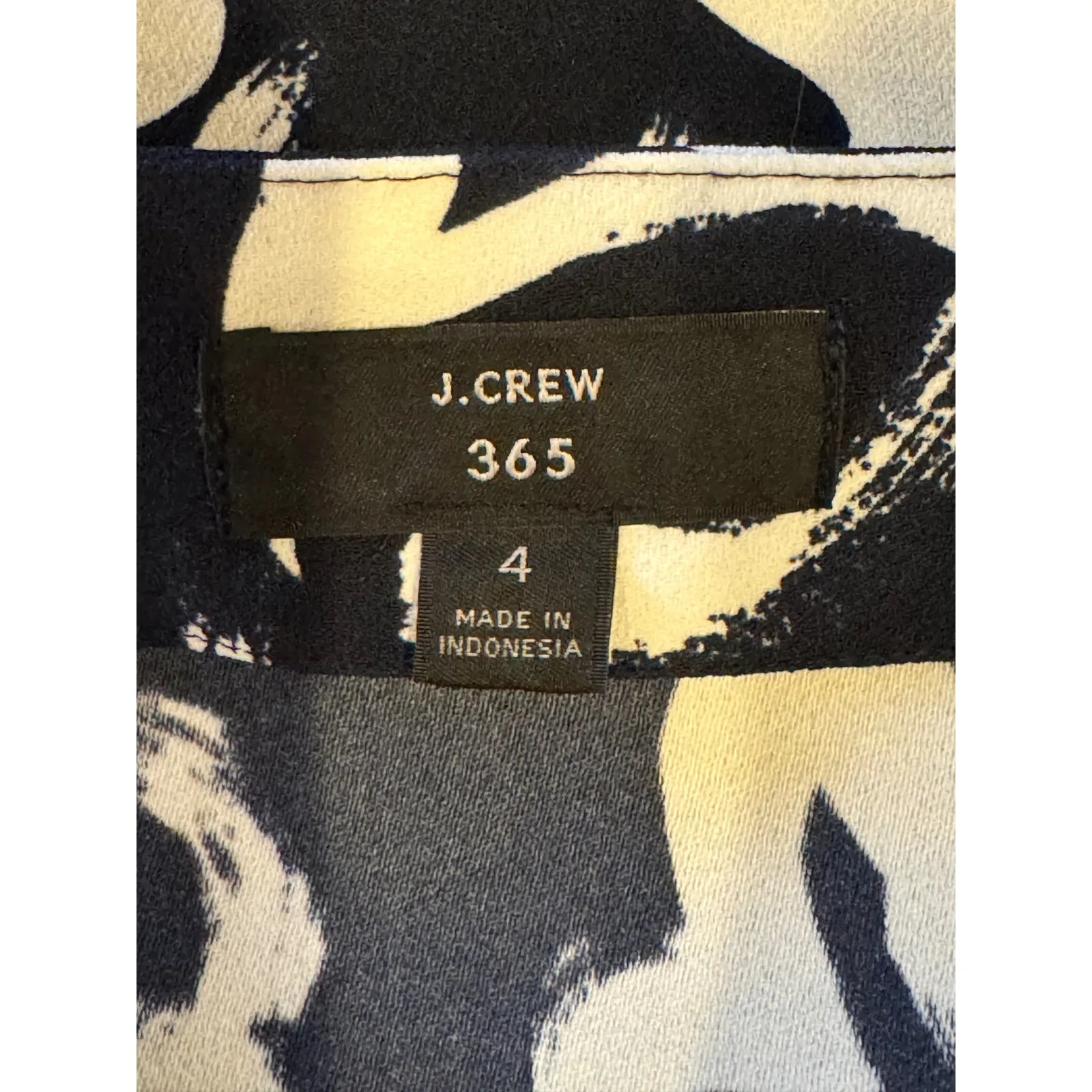 J Crew 365 Shirt Women 4 Navy Blue Square Neck Floral Print Blouse Preppy Retro - Image 9