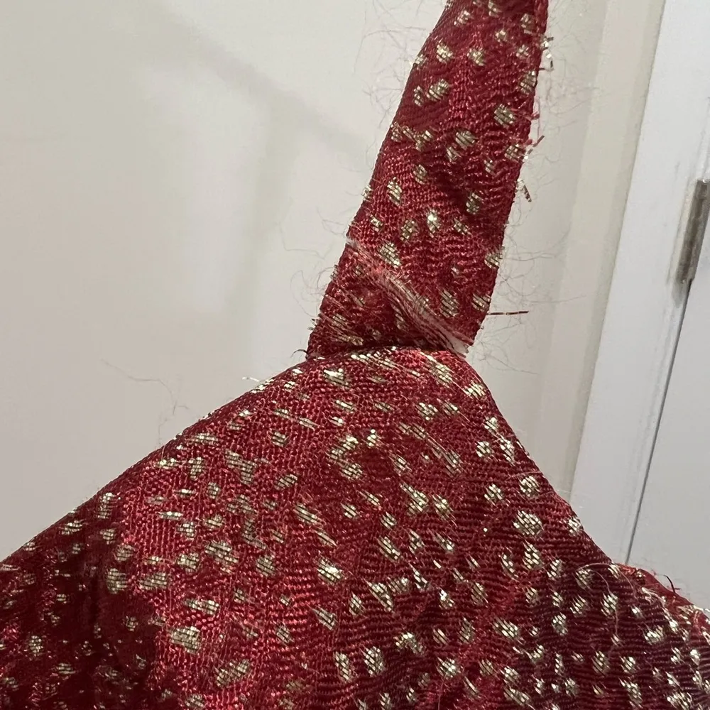 ML Monique Lhuillier Red Metallic High Low Gown Size 6 US $595 - Image 9