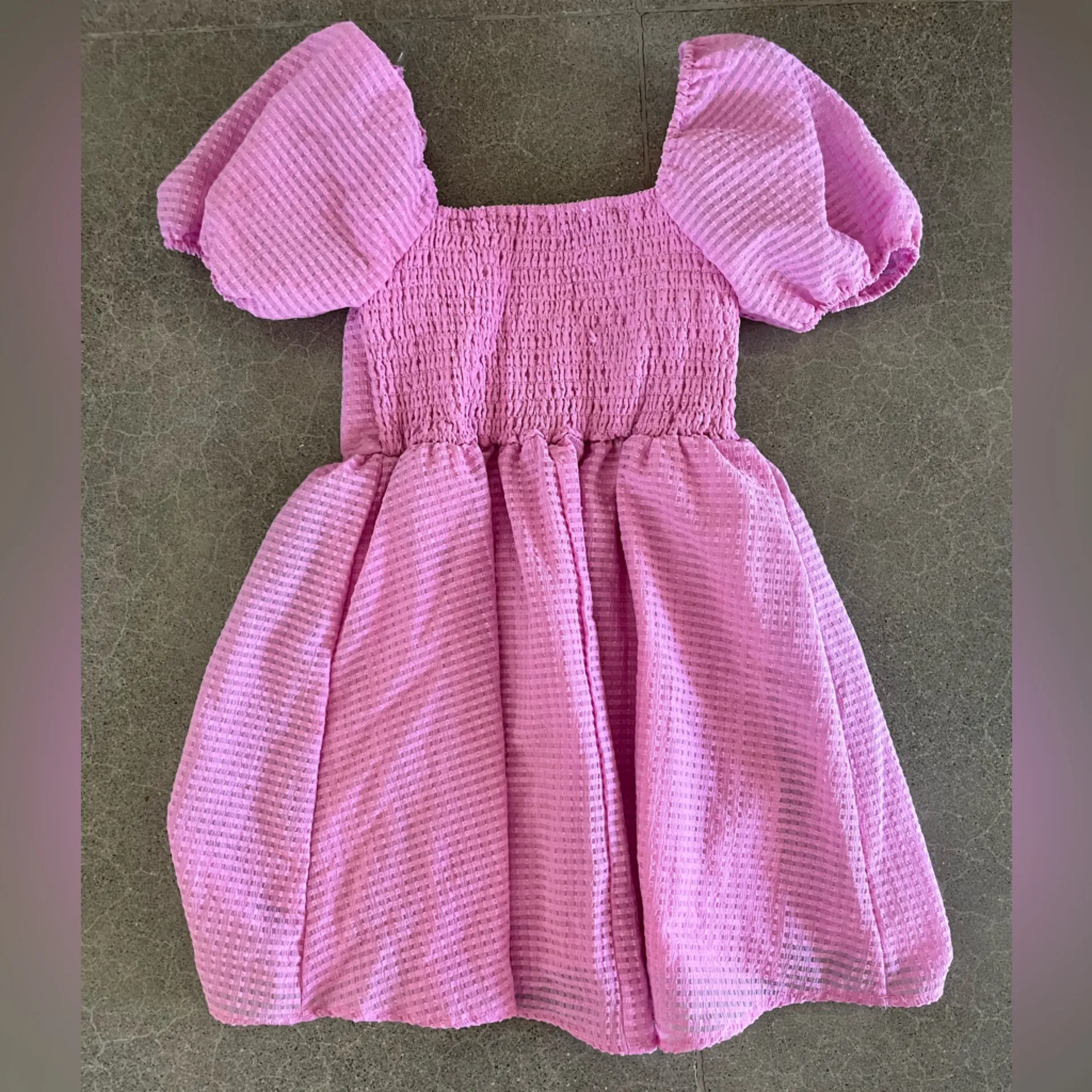 Pink Mini Sundress with Puff Sleeves and Sweetheart Neckline Size M - Image 3