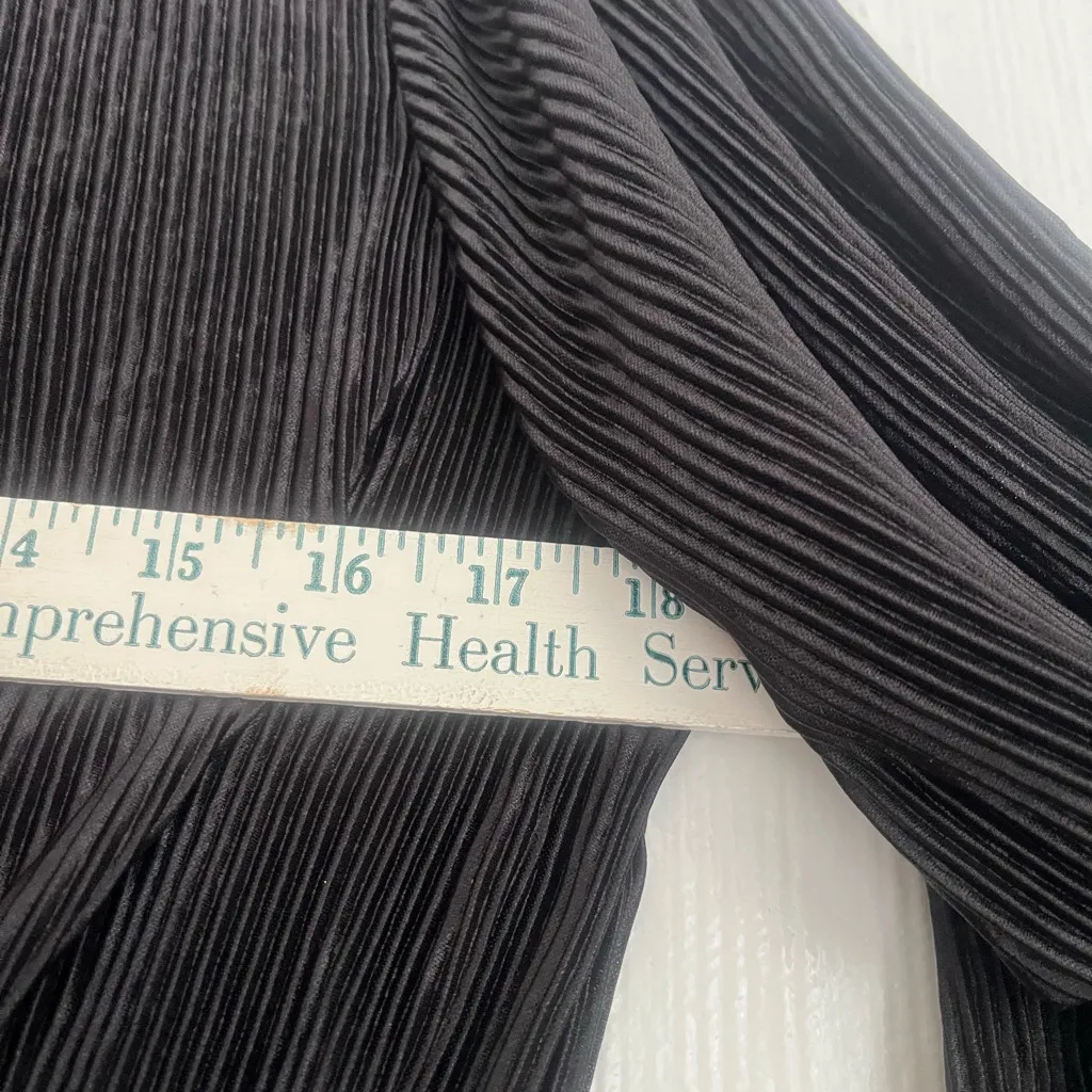 Emma & Michele Black Long Sleeve Dress - Image 6