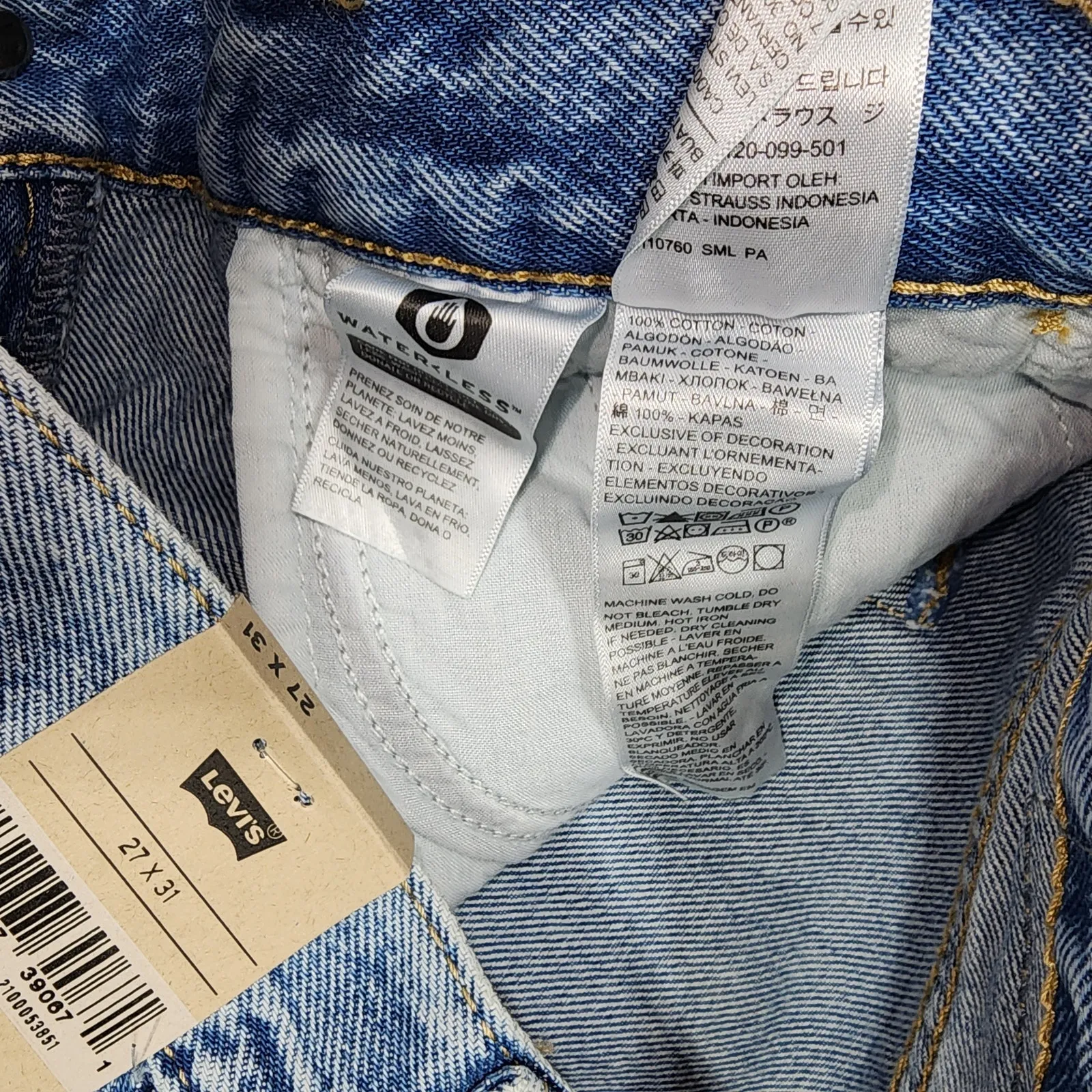 Levi's 94 baggy wide leg mid rise loose hips and thigh W27''x L31'' women's - Image 7