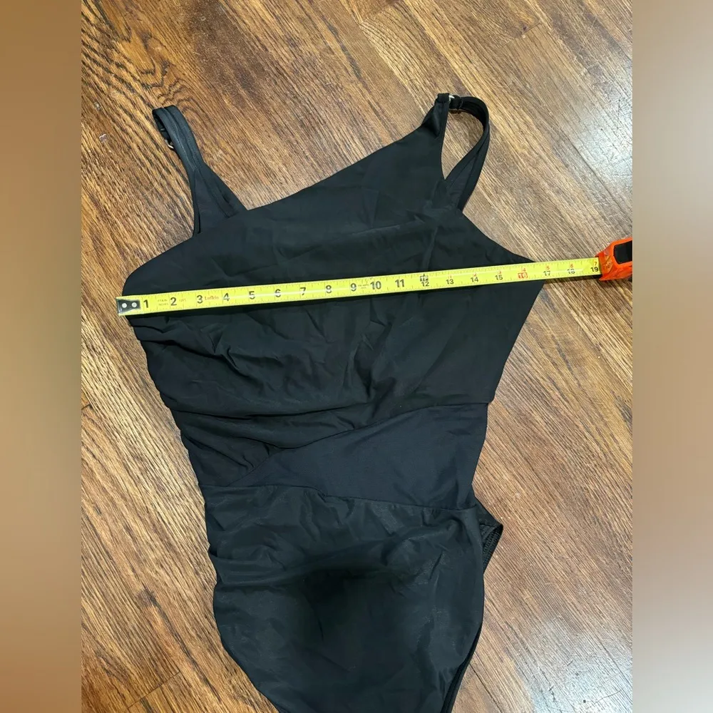 Miraclesuit Black Illusionist Azura Mesh Underwire One-Piece Slimming Swimsuit - Image 8