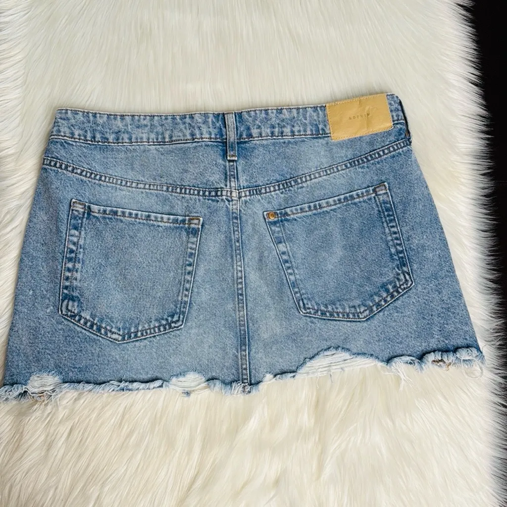 H&M Low Waist Denim Mini Skirt - Image 6