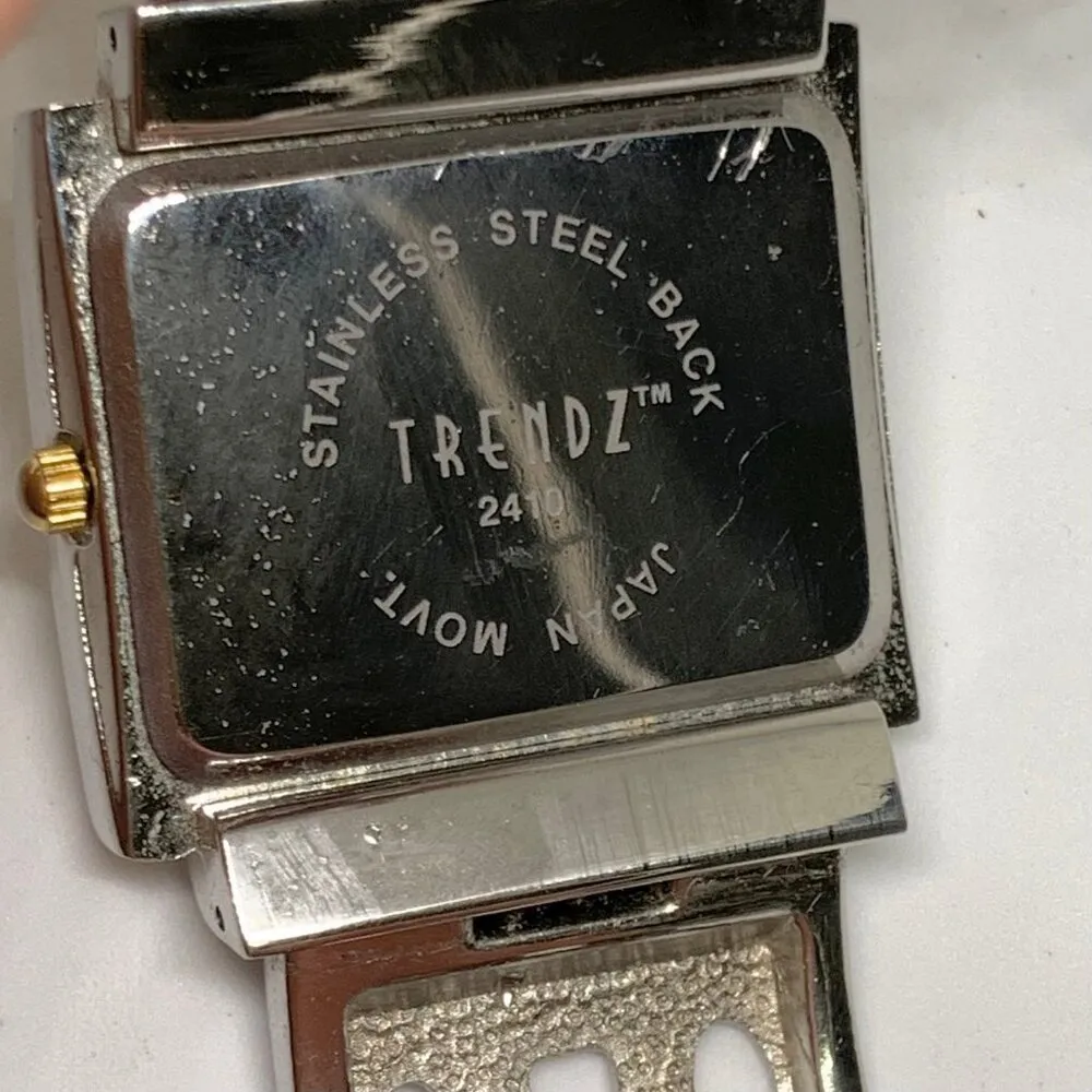 Trendz women’s watch Quartz analog 36mm gold silver tone cuff bracelet watch 6” - Image 6