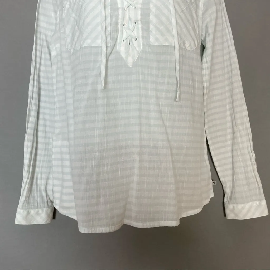 Mountain Hardwear Shirt Women Medium Striped White Blue Lightweight Long Sleeve - Image 5