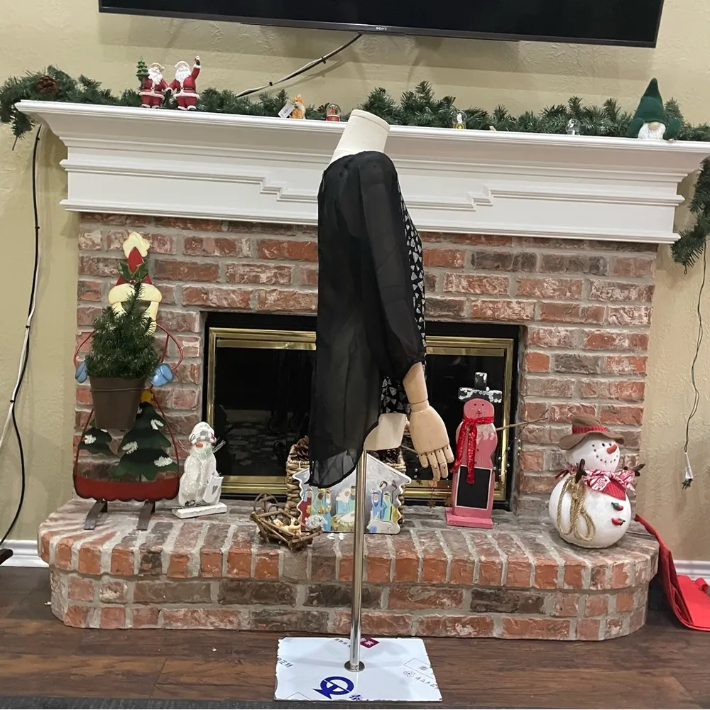 Romeo & Juliet Couture sequined sheer top / S / Excellent condition - Image 12