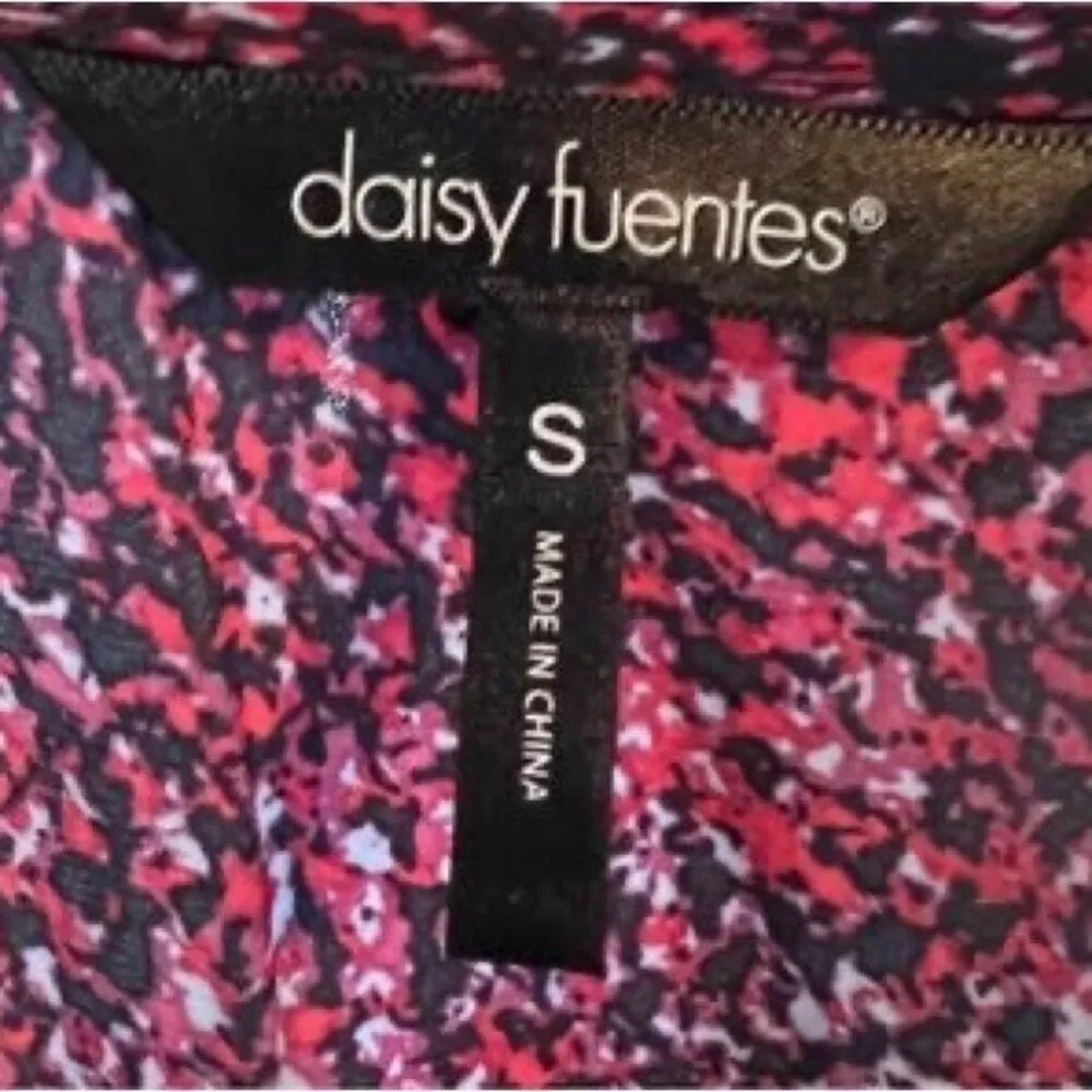 shades of pink and purple lightweight dress size small - Image 4