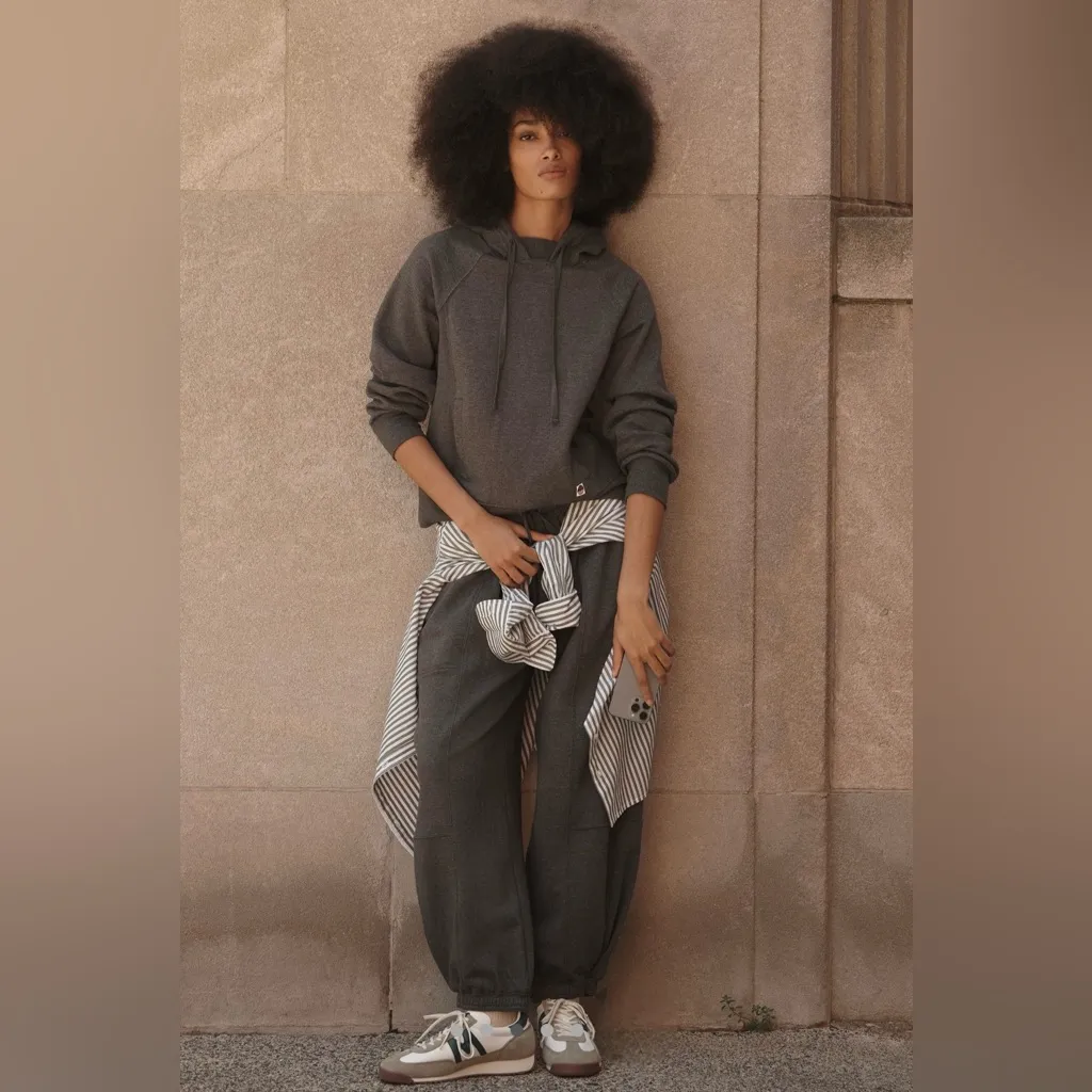 NWT Daily Practice by Anthropologie Slim Heathered Pullover Dk Grey L - Image 3