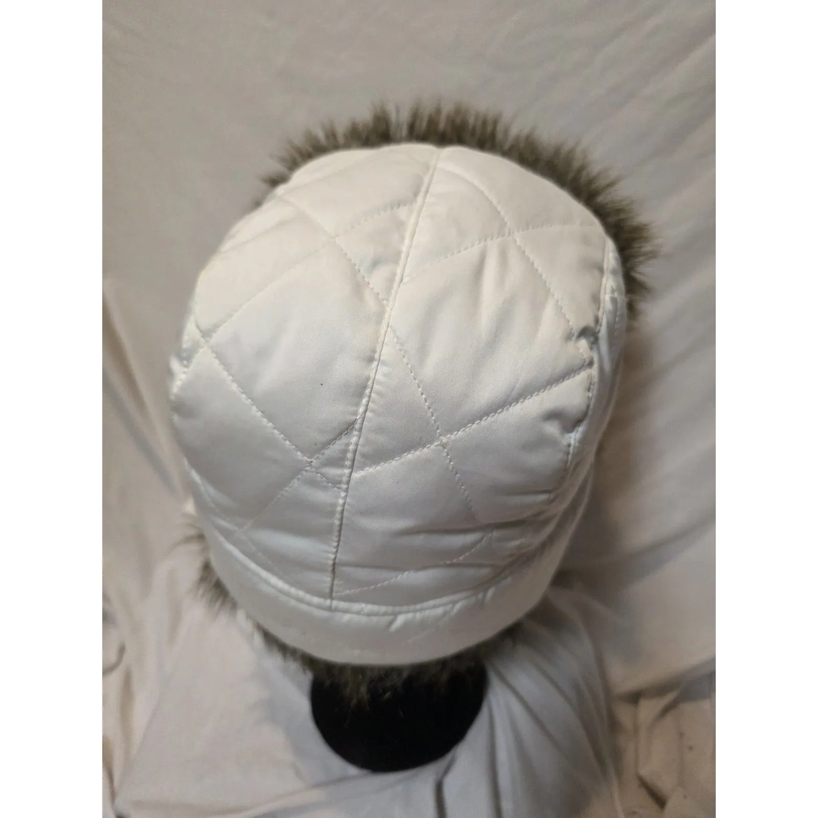 Eddie Bauer Trapper Flap Aviator Faux Fur Quilted White Hat Cap Adult Size S/M - Image 6