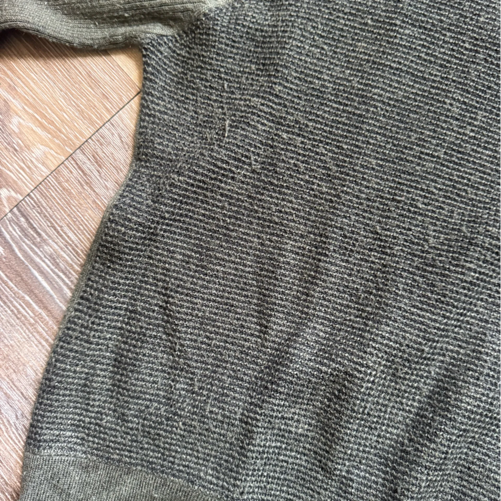 Kerisma Wool Blend Olive Turtleneck Sweater S/M - Image 5
