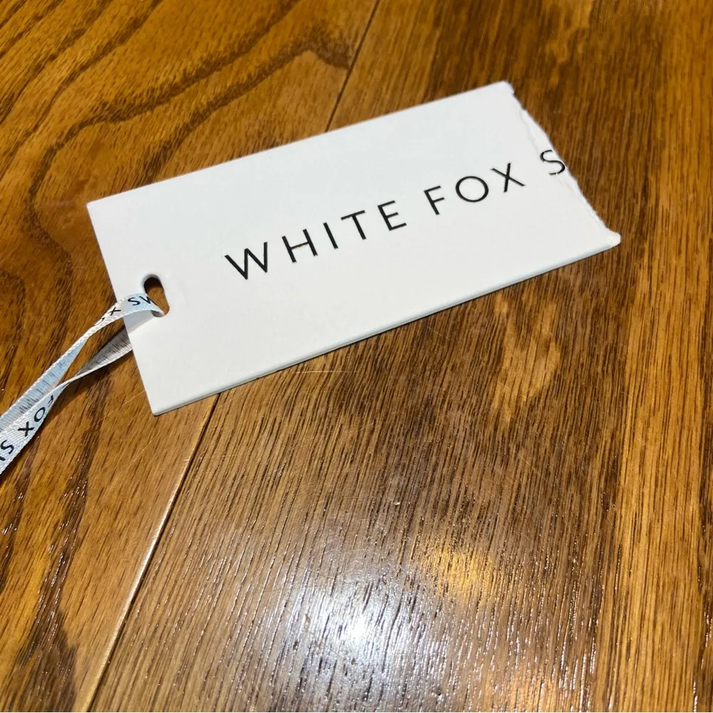 White Fox Swim Boutique Size Large NWT - Image 4