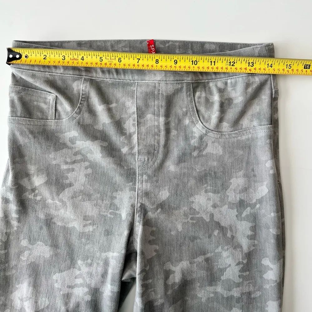 grey camo pull on pants jeggings M - Image 8