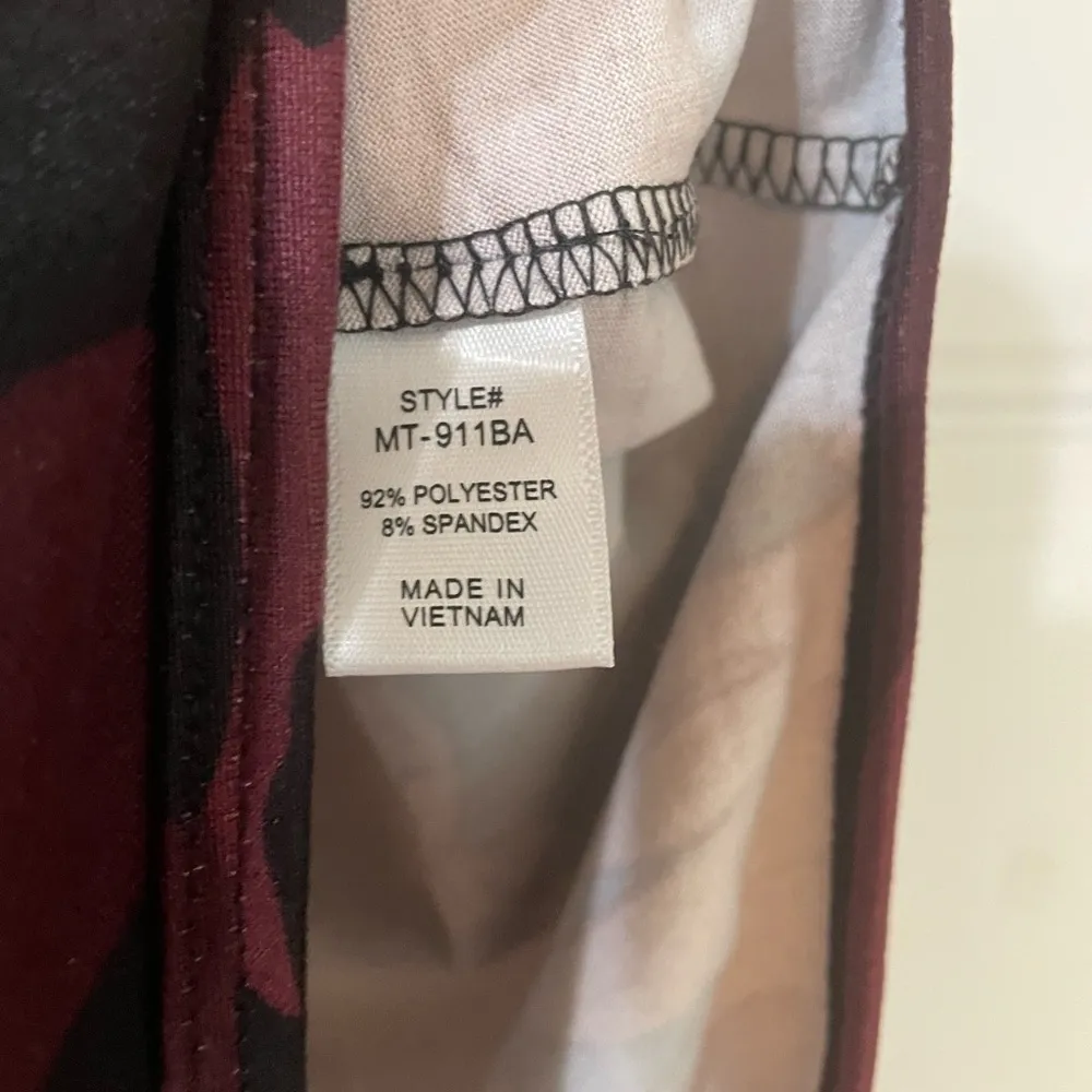 NEW Zenana Camouflage Racerback Bodysuit size XL - Image 6