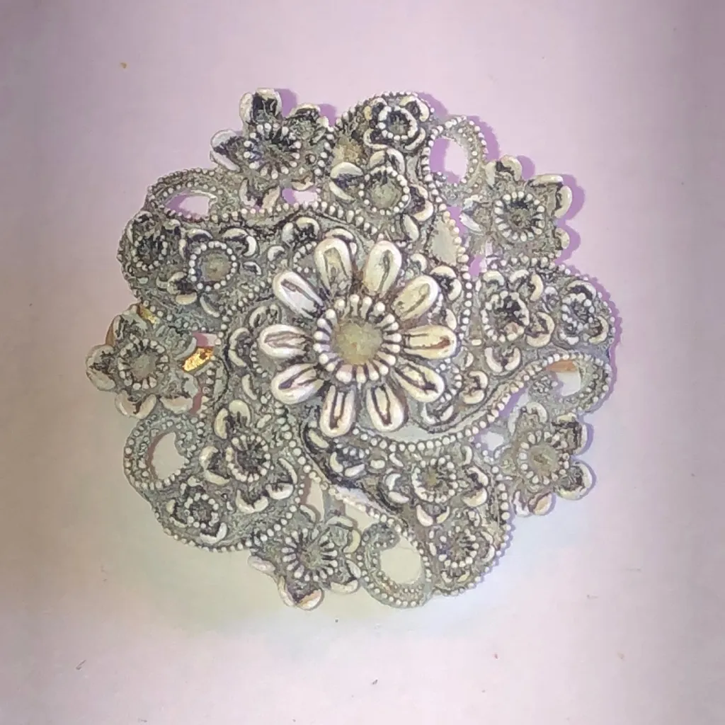 Intricate Vintage Floral Boho Brooch Gray - Image 2
