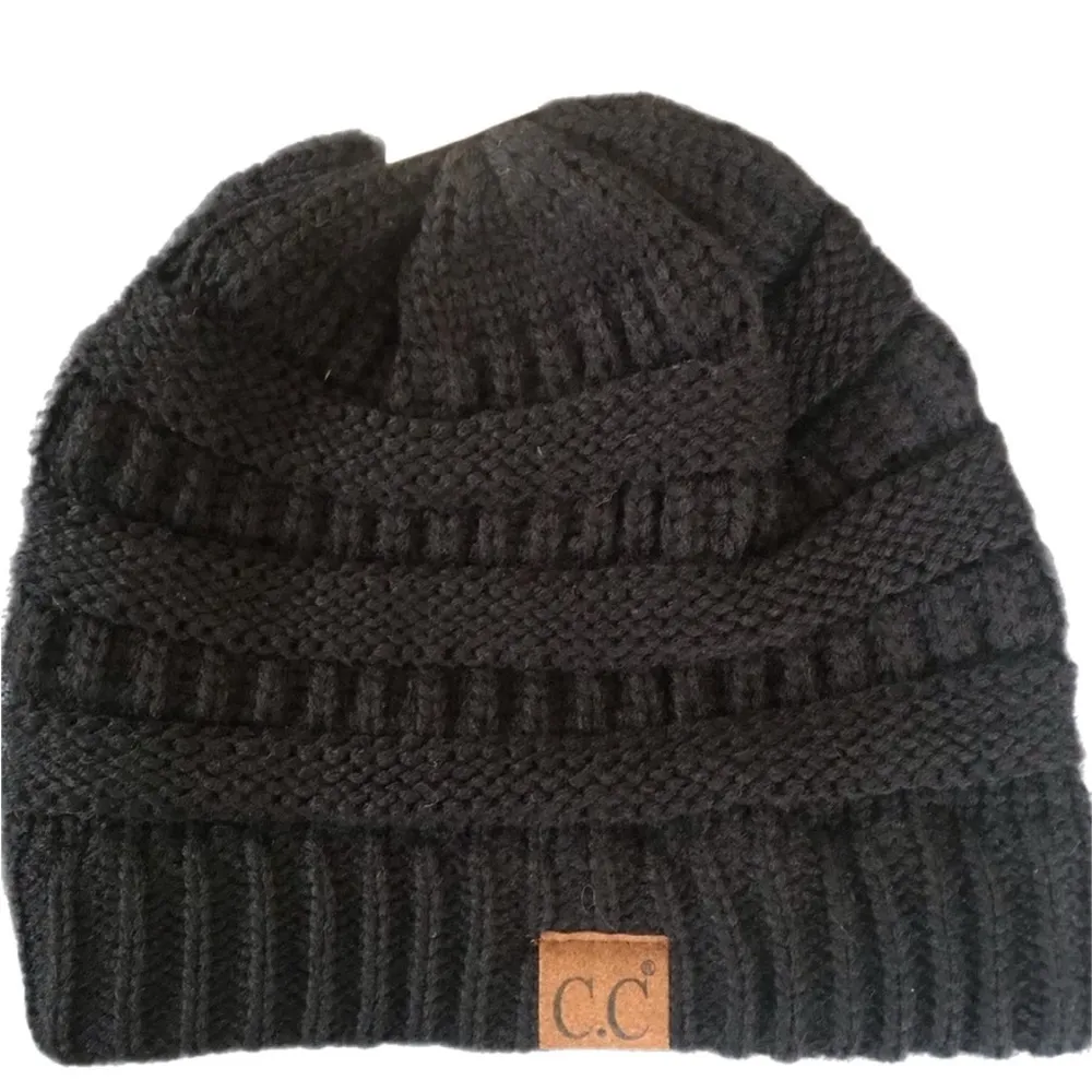 Womens CC beanie new with tags Black - Image 2