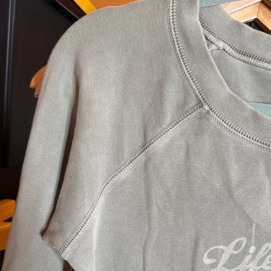 Life Is Good Sage Green Long Sleeve Sweatshirt Size Medium - Image 4