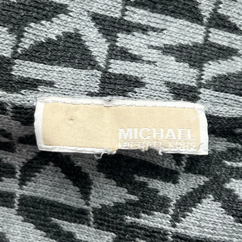 Michael Kors Monogram Black and White Scarf - Image 6