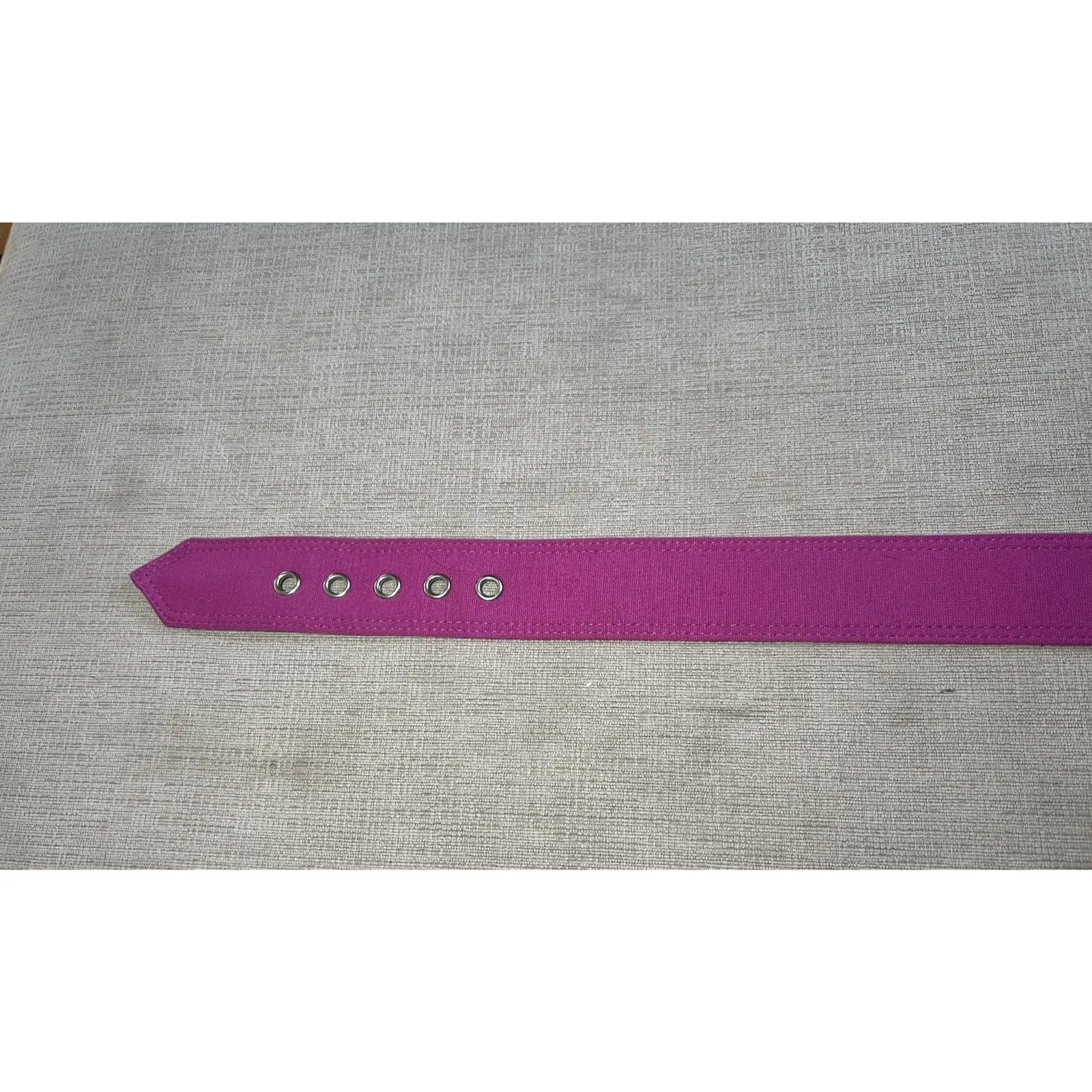 New York & Company Belt Womens Medium Pink Fabric Covered Buckle Wide Grommet - Image 2