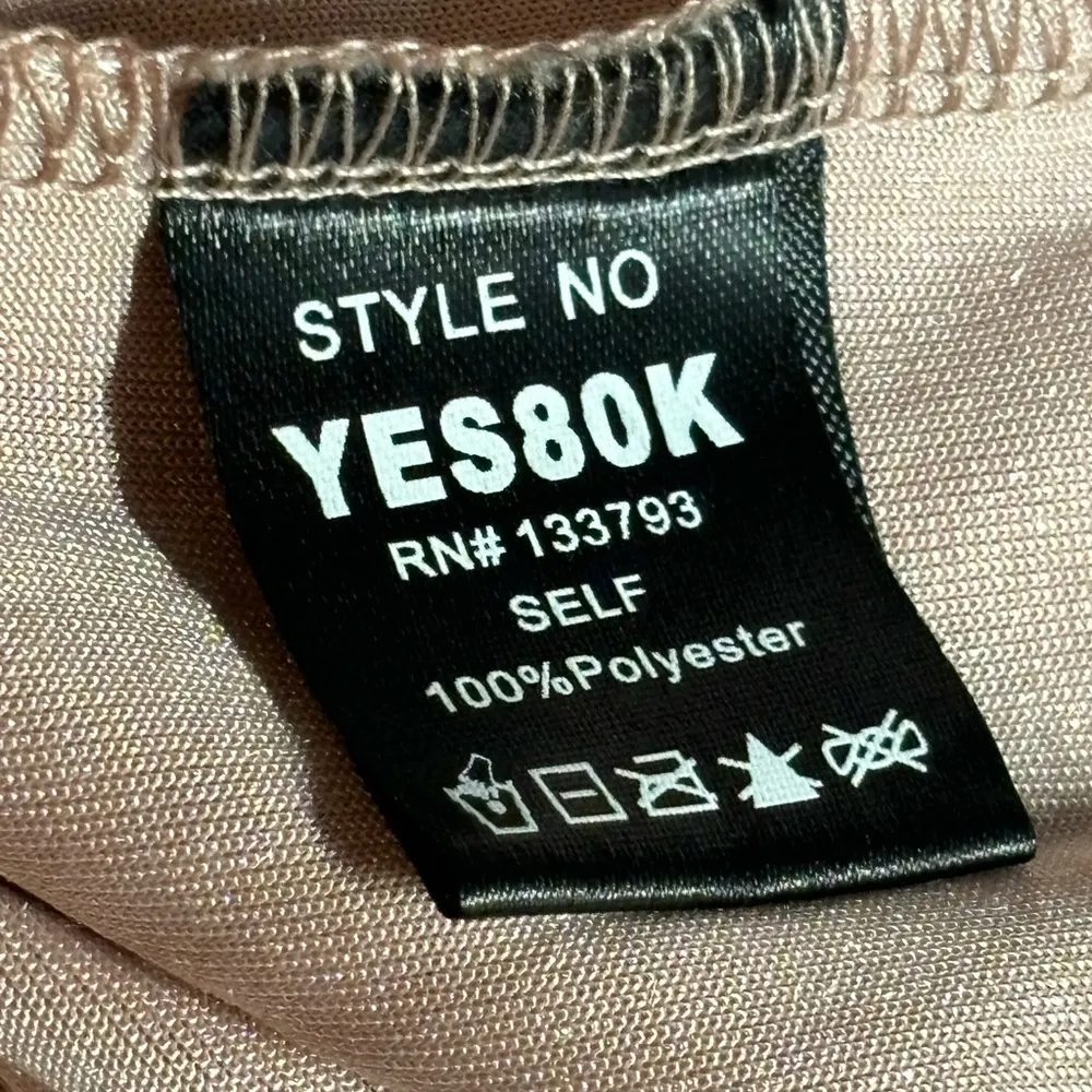 NWOT POL Punk Crushed Velvet V-Neck One-Pocket Tee Shirt - Image 7